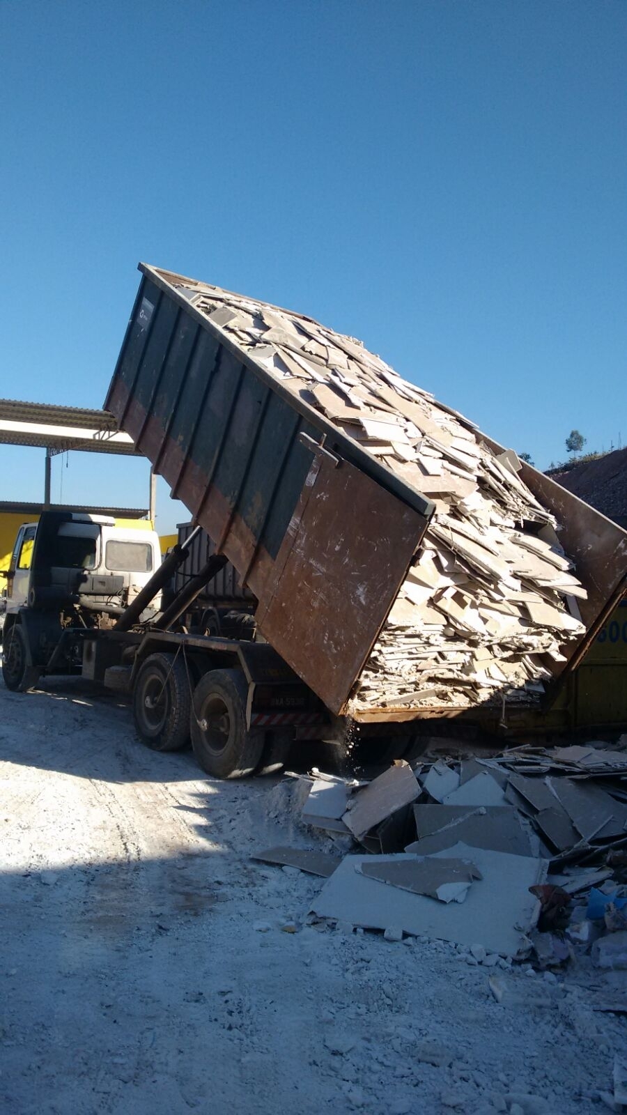 Caçamba para Retirar Lixo Preço Vila Euclides - Remover Lixo com Caçamba