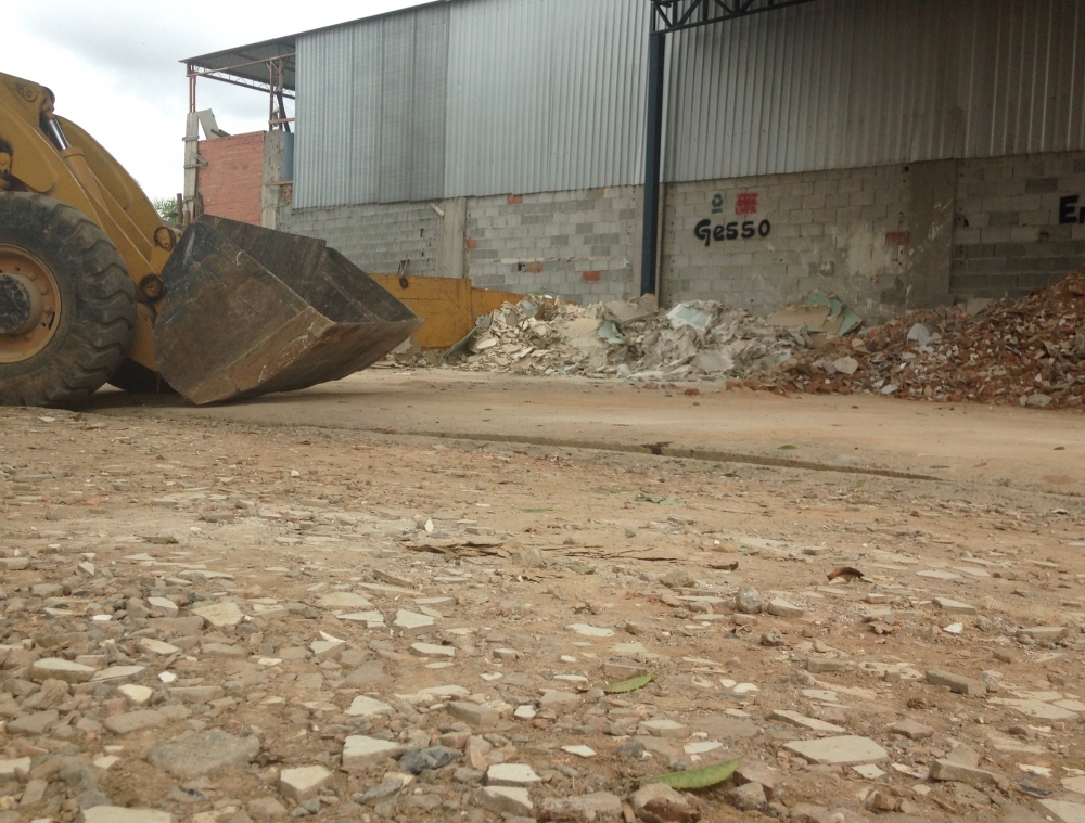 Procuro Locação de Caçamba para Entulho na Vila Santa Tereza - Locação de Caçamba para Entulho