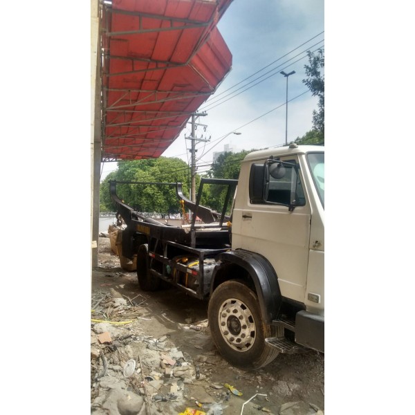 Serviço de Locação de Caçamba no Bairro Paraíso - Locação de Caçamba Preço