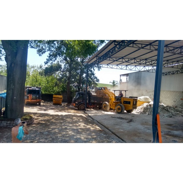 Serviço de Remoção de Lixo de Obras na Vila Humaitá - Empresa para Remover Lixo